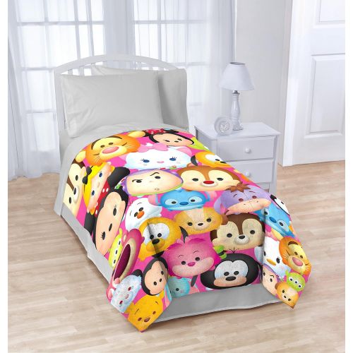  Jay Franco Disney Tsum Tsum Faces Flannel Plush with Silk Touch Reverse 62 x 90 Twin Blanket