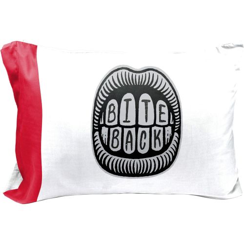  Jay Franco Disney Cruella Bite Back 1 Single Reversible Pillowcase Double Sided Kids Super Soft Bedding (Official Disney Product)
