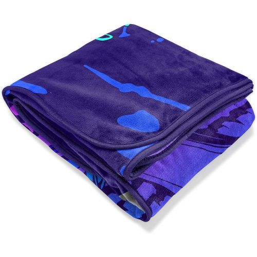  Jay Franco Fortnite Llama Loading Screen Raschel Blanket Measures 60 x 80 inches, Bedding Fade Resistant Super Soft (Official Fortnite Product)