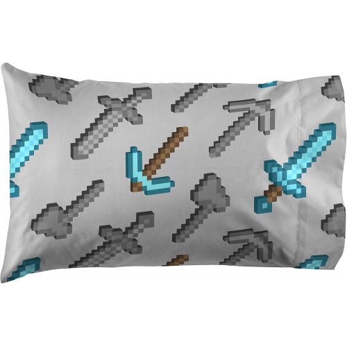  Jay Franco Minecraft Isometric 5 Piece Full Bed Set - Includes Reversible Comforter & Sheet Set - Bedding Features Creeper - Super Soft Fade Resistant Polyester - (Official Minecra