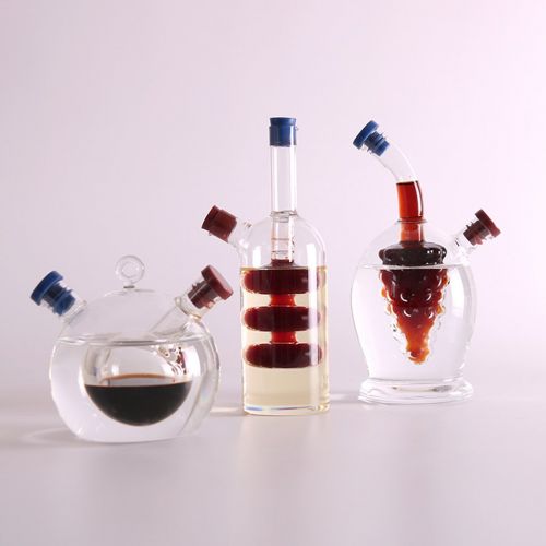  Jili Online 2 Pieces of Kitchen 2-Outlet Glass Oil Jar Vinegar Dispensing Bottle Pot Sauce Cruet A/C