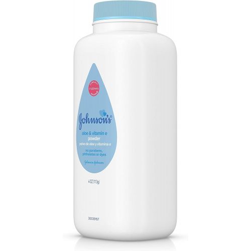  [아마존베스트]Johnsons Baby Powder with Naturally Derived Cornstarch Aloe & Vitamin E, Hypoallergenic, 4 oz