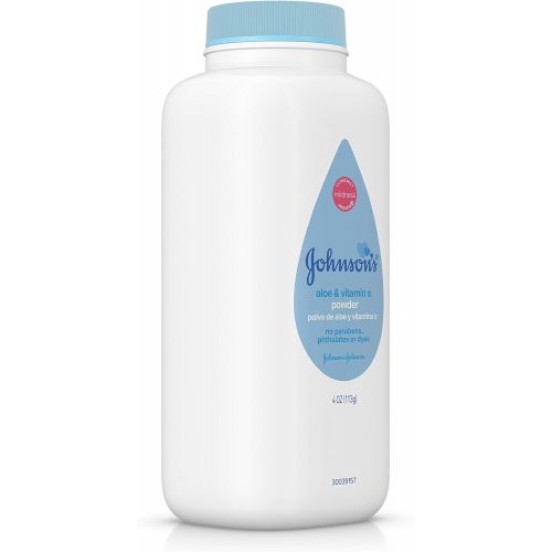  [아마존베스트]Johnsons Baby Powder with Naturally Derived Cornstarch Aloe & Vitamin E, Hypoallergenic, 4 oz