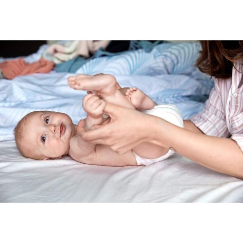  [아마존베스트]Aveeno Baby Johnson’s Head-to-Toe Baby Cleansing Cloths, Hypoallergenic and Alcohol Free, 15 ct (Packaging May Vary)