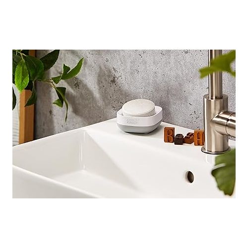 조셉조셉 Joseph Joseph 70511 Slim Compact Soap Dish with Drain, Gray, 7.1 x 3.6 x 8.4 cm