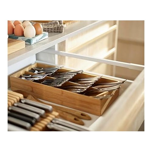 조셉조셉 Joseph Joseph Drawer Store - Large Compact Cutlery Drawer Organizer, 8 compartments, Holds 48 Pieces, Bamboo