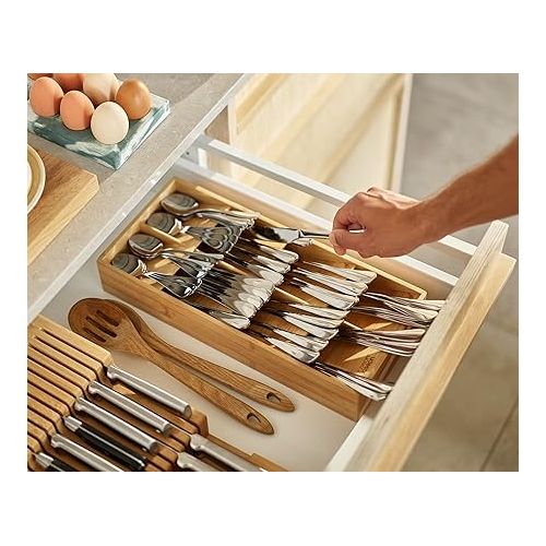 조셉조셉 Joseph Joseph Drawer Store - Large Compact Cutlery Drawer Organizer, 8 compartments, Holds 48 Pieces, Bamboo
