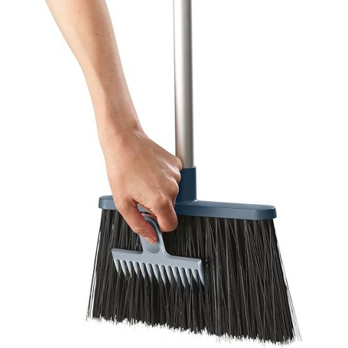 조셉조셉 Joseph Joseph CleanStore Wall-Mounted Adjustable Long Handle Broom Sweeper with Dust-Shield Storage, Indoor Sweeping Floor Brush with Soft Bristles and Comb