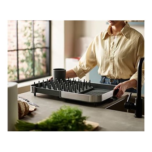 조셉조셉 Joseph Joseph Expanding Dish Drying Rack with Removable Silverware Holder, Draining Spout, Stainless-steel