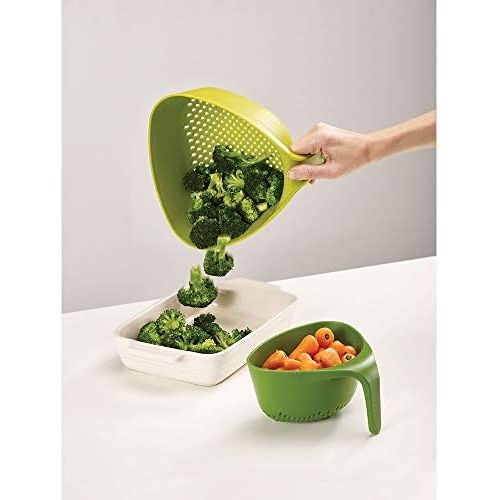 조셉조셉 Joseph Joseph 10535 Nest Colanders Stackable Set with Easy-Pour Corners and Vertical Handle, 2-piece, Green