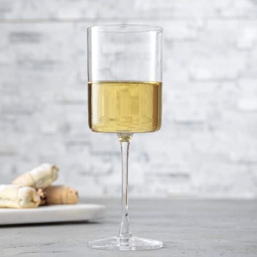  [아마존베스트]JoyJolt White Wine Glasses  Claire Collection 11.4 Ounce Wine Glasses Set of 2  Deluxe Crystal Glasses with Ultra-Elegant Design  Ideal for Home Bar, Kitchen, Restaurants
