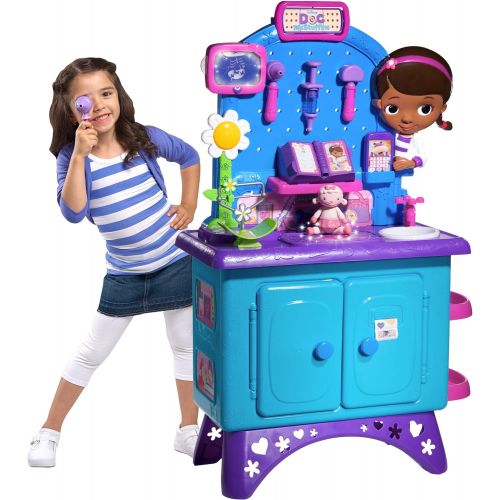  Just Play Doc McStuffins Get Better Checkup Center Playset