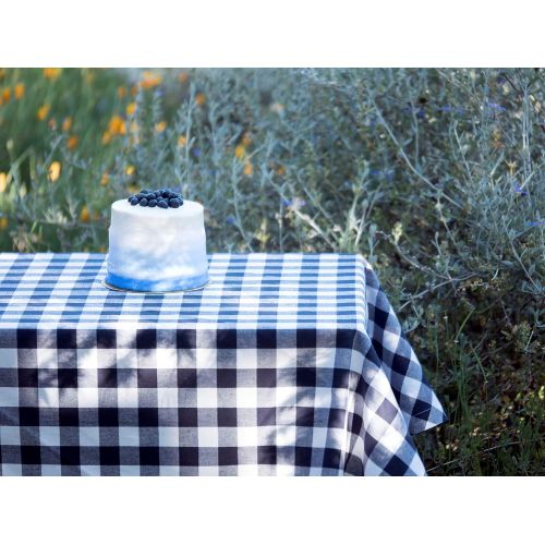  KAF Home TC 27632 Buffalo Tablecloth in Navy & White Woven Check, 52 by 70,