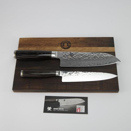  KAI/Palatina Werkstatt KAI Shun PremierTim Malzer Messerset | Santokumesser 18 cm TDM-1702 | + Allzweckmesser TDM-1701 | + handgefertigtes Schneidebrett aus altem Fassholz 30x18 cm Eiche | VK: 388,95 €