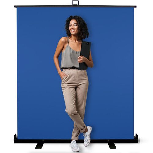  KHOMO GEAR Extra-Large Pull-Up Backdrop Screen (Chroma Blue, 62 x 77