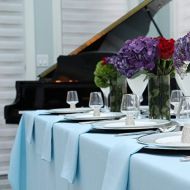 [아마존베스트]Kadut Rectangle Tablecloth - 90 x 132 Inch - Baby Blue Rectangular Table Cloth for 6 Foot Table in Washable Polyester  30” Drop, Great for Buffet Table, Parties, Holiday Dinner, W