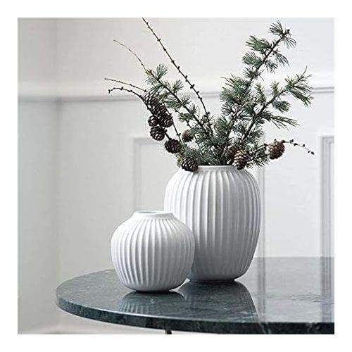  Kahler Hammershoi Porcelain Vase with Grooves, Modern Vase, Round, Bulbous, Scandinavian Design Vase for Flowers, White, 13 cm