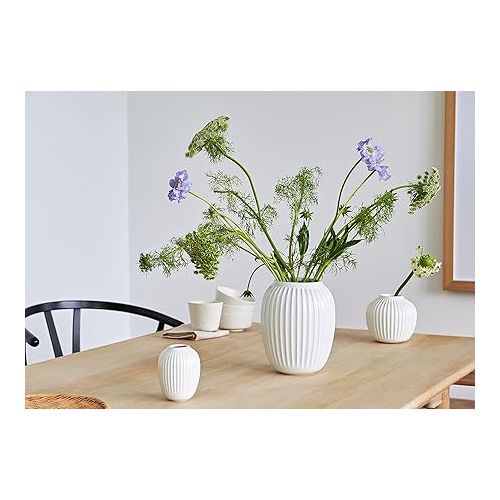  Kahler Hammershoi Porcelain Vase with Grooves, Modern Vase, Round, Bulbous, Scandinavian Design Vase for Flowers, White, 13 cm