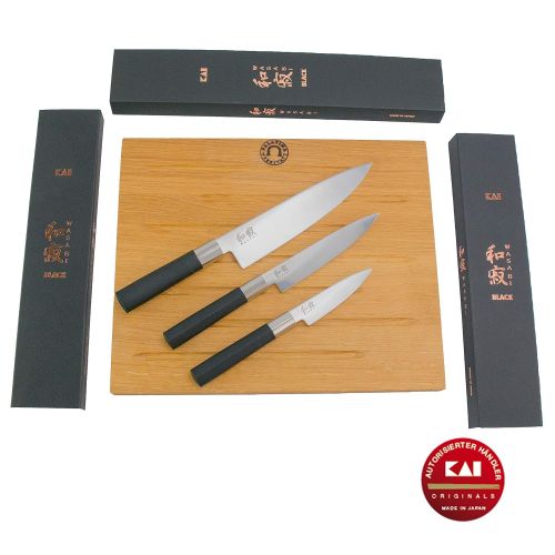  Kai Wasabi Black Angebotsset | ultrascharfes Kochmesser-Set | Kochmesser 20 cm + Allzweckmesser 15 cm + Officemesser 10 cm + massives Schneidebrett 40x30 cm (Eiche) | VK: 159,- €