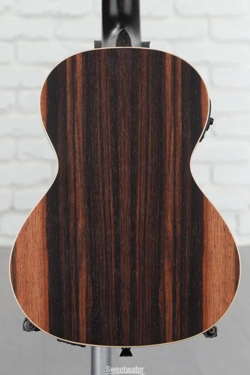  Kala KA-EBY-TE Tenor Ukulele - Striped Ebony Demo