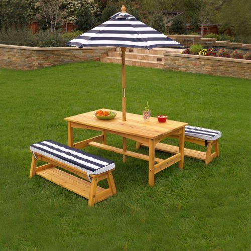 키드크래프트 KidKraft Outdoor Table & Bench Set with Cushions & Umbrella - Navy & White Stripes