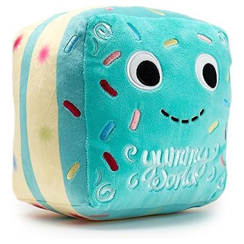 키드로봇 Kidrobot Finn Funfetti Cake [Medium]: ~7 Yummy World Plush + 1 Official Yummy Mini-Item Goodie Bundle