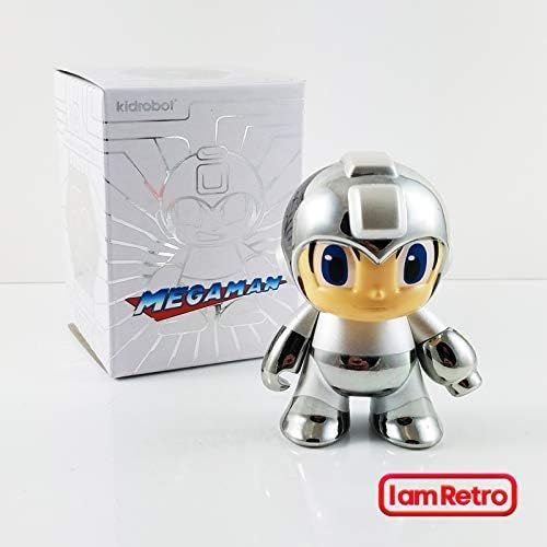 키드로봇 Kidrobot Mega Man 3 Chrome Silver Mini Figure 30th Anniversary NYCC