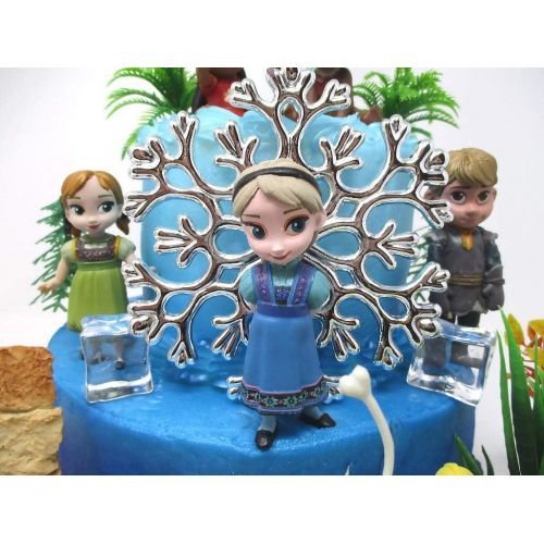  Kids Magical Princess Themed Birthday Cake Topper Set Featuring Lilo, Moana, Elsa, Aladdin, Tinker Bell, Alice and Themed Accessories