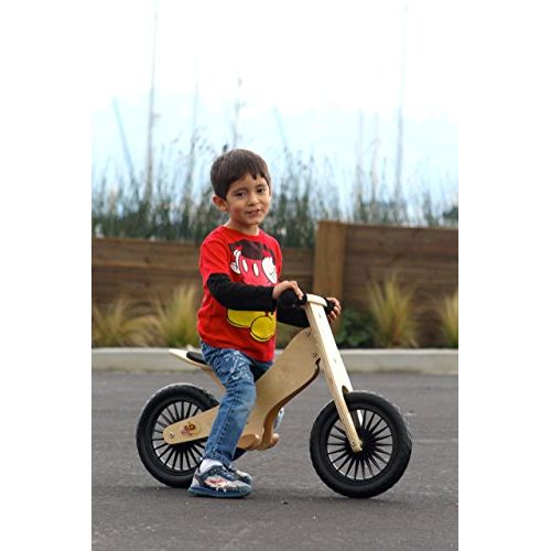  Kinderfeets Retro - Wooden balance bike with foot pegs, adjustable seat and EVA airless tires.