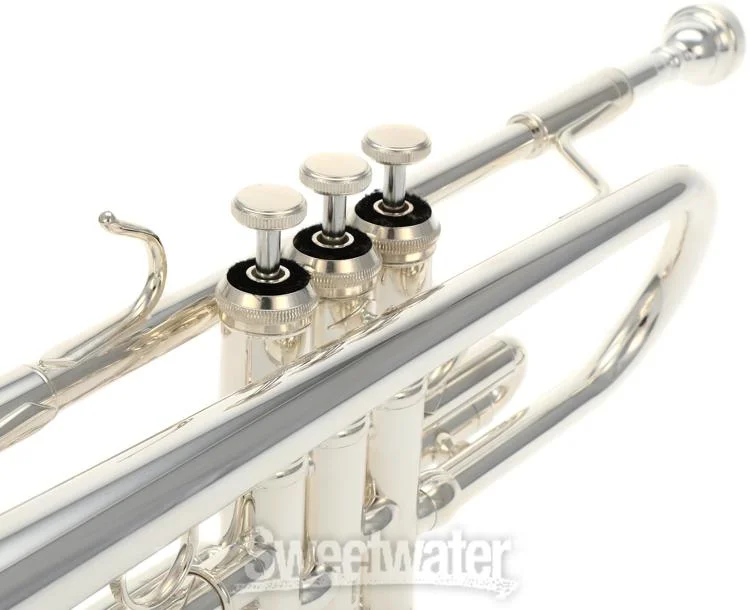  King KTR412S Marching Bb Trumpet Dent and Scratch - Silver-plated B-stock