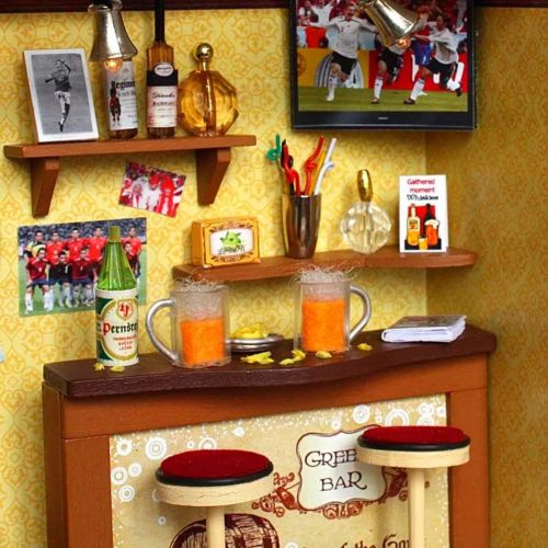  Kisoy DIY Dollhouse Kit, Exquisite Miniature with Furniture, Dust Proof Cover and Music Movement, for Your Perfect Craft (Green s bar)