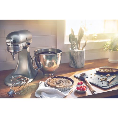 키친에이드 KitchenAid Artisan Series 5 Quart Tilt-Head Stand Mixer, Imperial Black (KSM150PSBK)