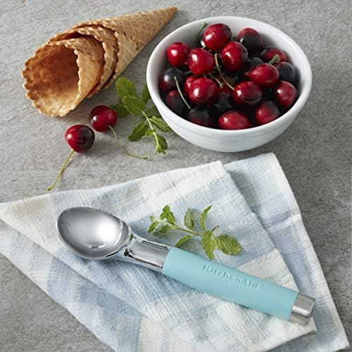 키친에이드 키친에이드KitchenAid KO117OHAQA Gourmet Ice Cream Scoop, One Size, Matte Aqua Sky