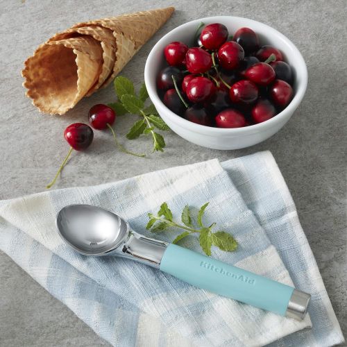 키친에이드 키친에이드KitchenAid KO117OHAQA Gourmet Ice Cream Scoop, One Size, Matte Aqua Sky