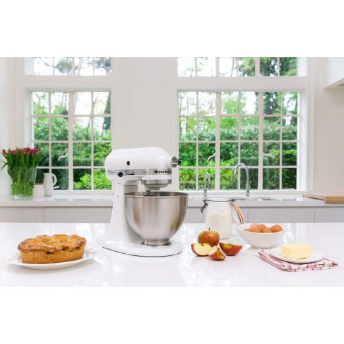 키친에이드 키친에이드KitchenAid Classic Series 4.5 Quart Tilt-Head Stand Mixer, White (K45SSWH)