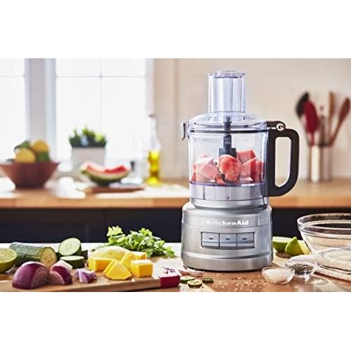 키친에이드 키친에이드KitchenAid KFP0718CU 7-Cup Food Processor Chop, Puree, Shred and Slice - Contour Silver