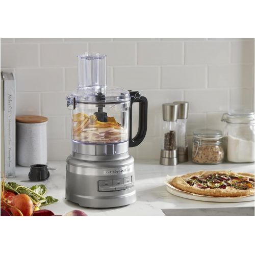 키친에이드 키친에이드KitchenAid KFP0718CU 7-Cup Food Processor Chop, Puree, Shred and Slice - Contour Silver