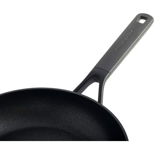 키친에이드 KitchenAid Classic Frying Pan, Non Stick Aluminium Pan with Stay-Cool Handle - Induction and Oven Safe Cookware - 24 cm