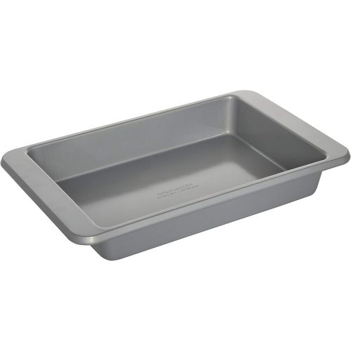 키친에이드 KitchenAid Nonstick Aluminized Steel Rectangular Cake Pan, 9x13-Inch, Silver