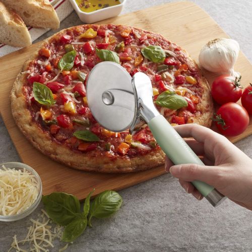 키친에이드 KitchenAid Gourmet Pizza Wheel, One Size, Matte Pistachio, 9-Inch