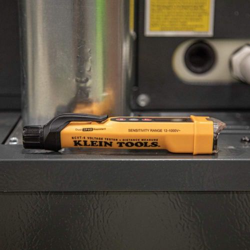  [아마존베스트]Klein Tools NCVT-6 Voltage Tester, Non-Contact Dual Range Voltage Tester Pen with Integrated Laser Distance Meter