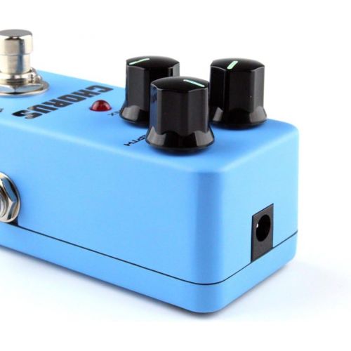  KOKKO Guitar Mini Effects Pedal Chorus - Warm Analog Chorus Effect Sound Processor Portable Accessory for Guitar and Bass  FCH2