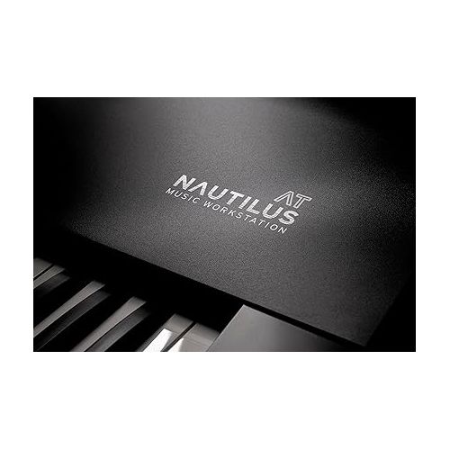  Korg, 88-Key Keyboard Production Station (NAUTILUS88AT)