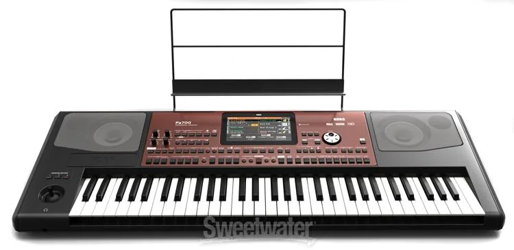  Korg Pa700 61-key Arranger Workstation