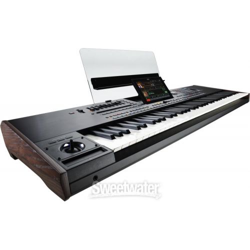  Korg Pa5X 76 76-key Arranger Workstation Demo