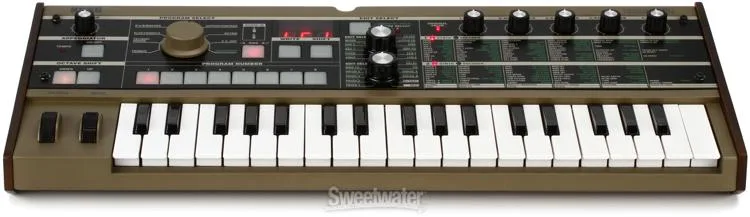  Korg microKORG Synthesizer with Vocoder