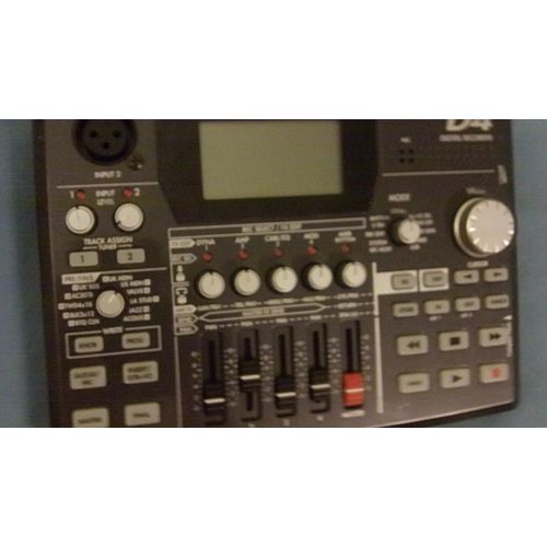  Korg D4 4-Track Digital Recorder