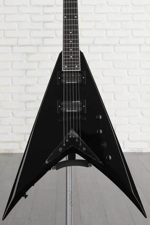 Kramer Dave Mustaine Vanguard Electric Guitar - Ebony Demo