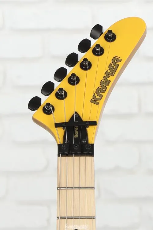  Kramer Baretta Electric Guitar - Bumblebee Yellow Demo