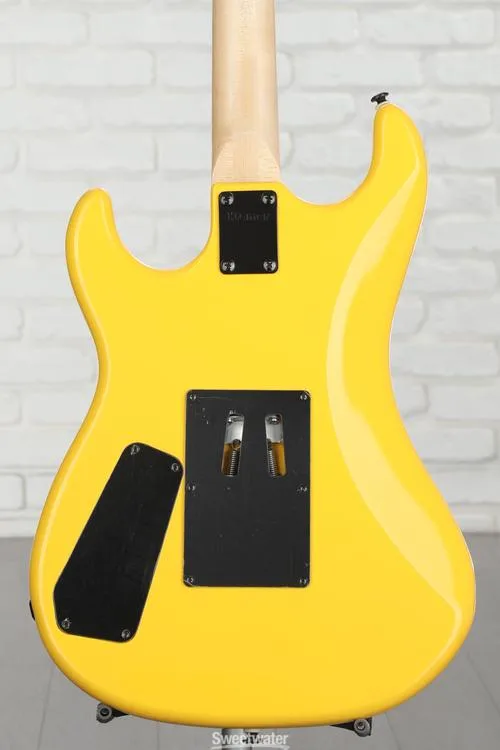  Kramer Baretta Electric Guitar - Bumblebee Yellow Demo